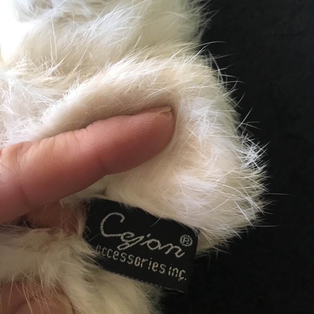 KEYRING CHARM Real Rabbit FUR Great EASTER 🎁 Gift - Picture 3 of 5